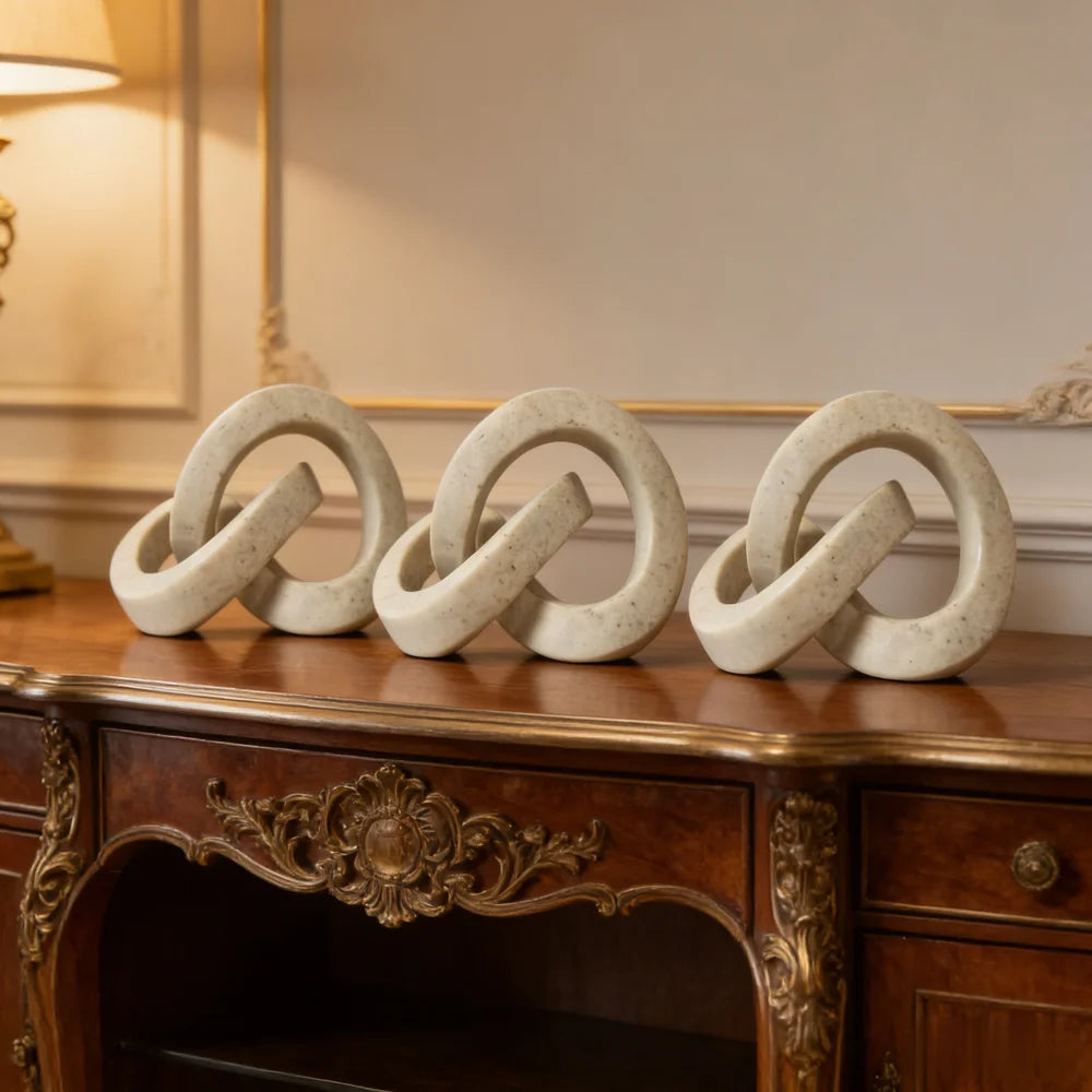 Infinity Knot Sculpture