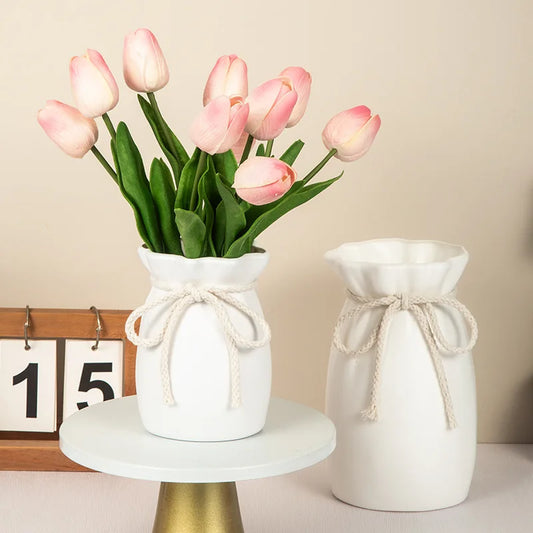 Tulipova Vase